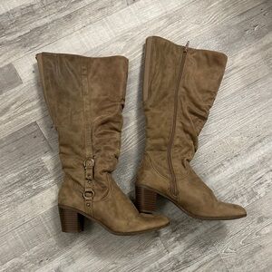Kim Rogers Oster 9.5M wide calf Women's Tan Knee-High Boots